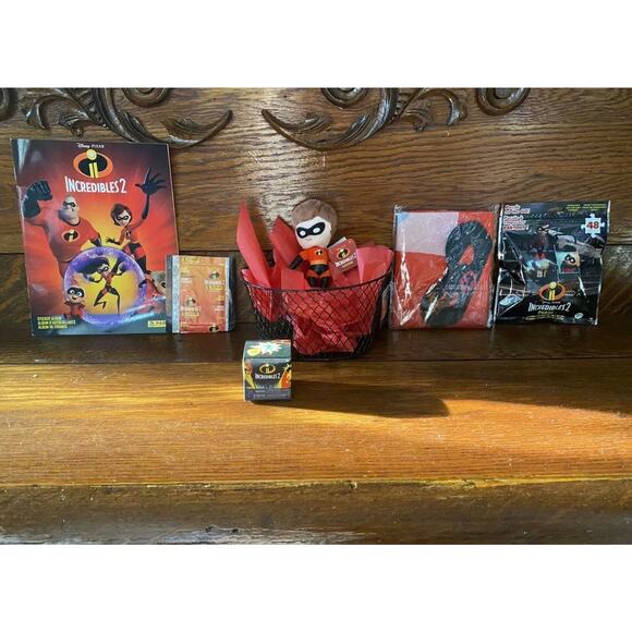 Incredibles Easter Basket Plush Elastigirl Sticker Book Cape Mask Gift Set - Picture 2 of 8